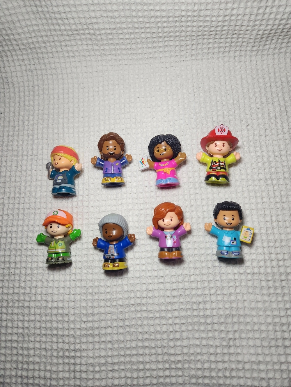 Fisher-Price Little People Diversity Friends Toy Figures - Multicolor 8 Pack